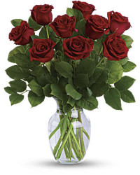 Classic Romance Bouquet | Roses | Same Day Flower Delivery | Red | Teleflora