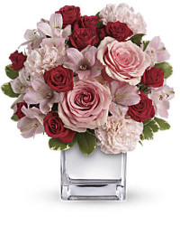 Love That Pink Bouquet With Roses | Mixed Bouquets | Same Day Flower Delivery | Teleflora