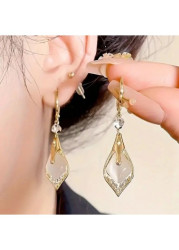 Modlily Gold Geometric Rhinestone Alloy Detail Earrings - One Size