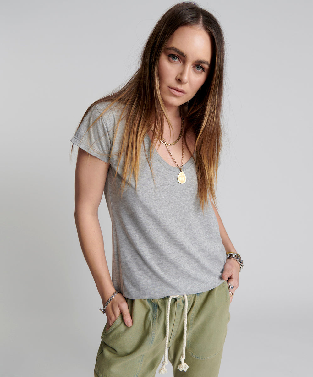 One Teaspoon Scoop Neck Basic Tee