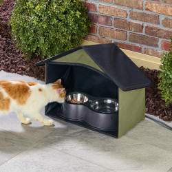 Outdoor Cat's Covered Dining Room