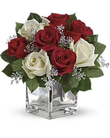 Snowy Night Bouquet | Roses | Same Day Flower Delivery | White | Teleflora